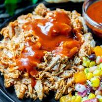 **Schnellkochtopf Pulled Pork** 12 Pulled Pork aus dem Schnellkochtopf mit Sauce obendrauf