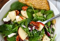 Crisp Apple, Creamy Feta and Spinach Salad