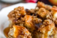 Delightful Cinnamon Apple French Toast Bake