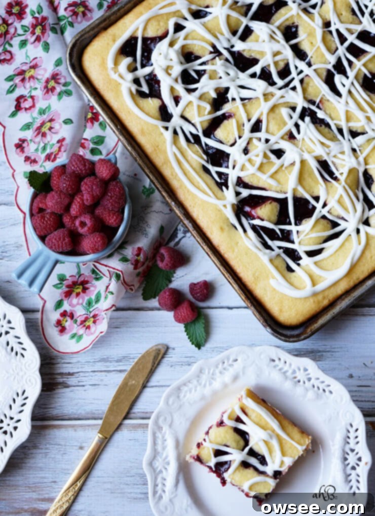 Raspberry Cream Cheese Squares